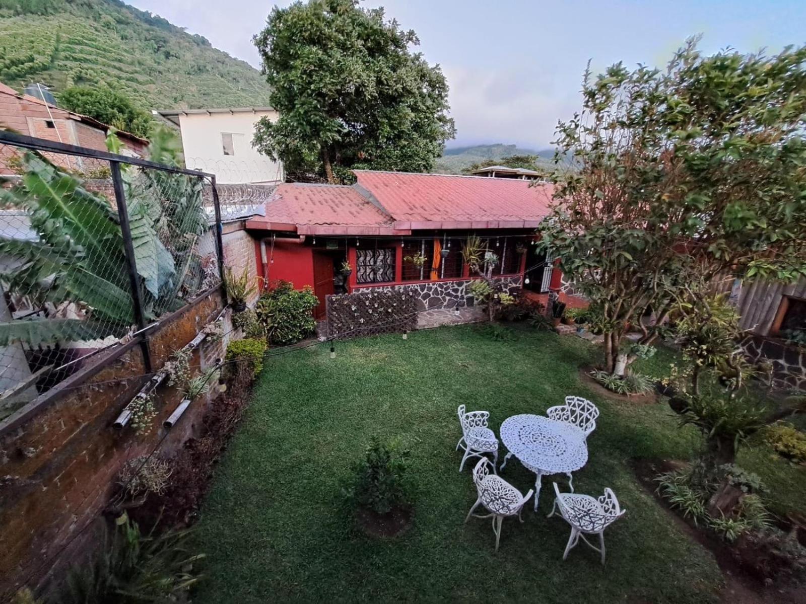 1961 Los Naranjos Hostal Exterior photo